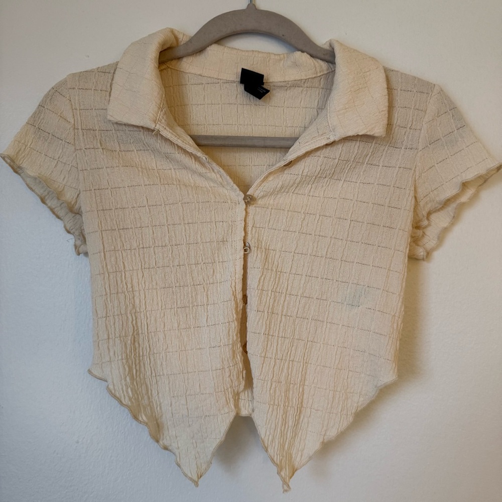 Beige Textured button crop top